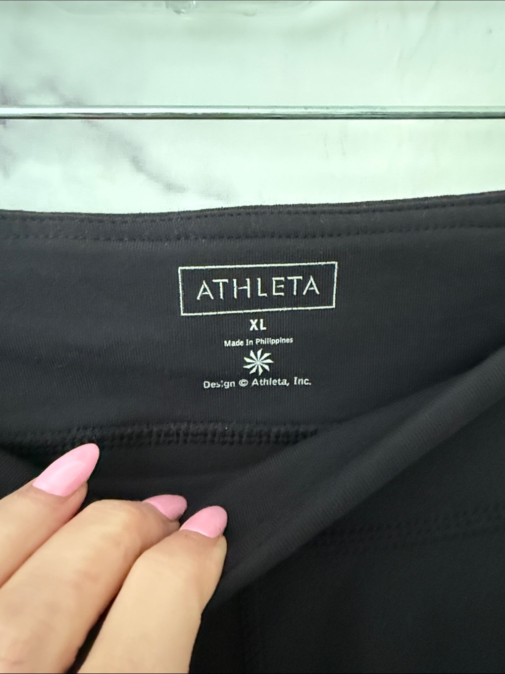 ATHLETA Revelation Supplex Flare Yoga Pants Black Size XL - Picture 4 of 9